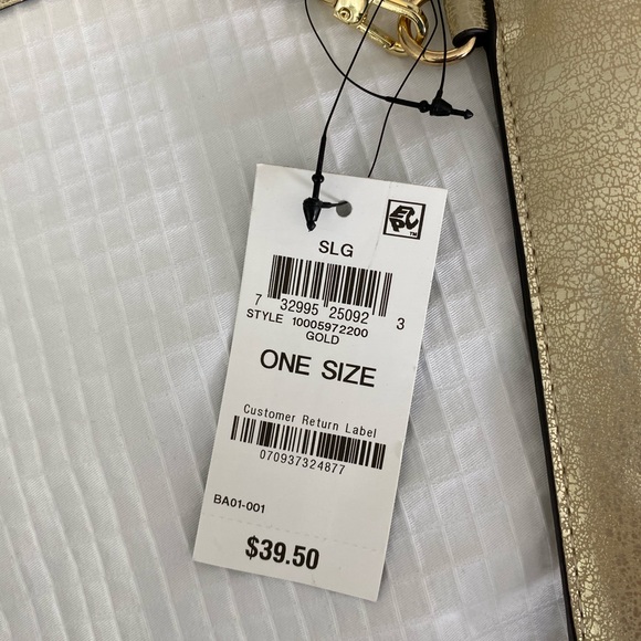 NWT INC WRISTLET - Picture 3 of 3